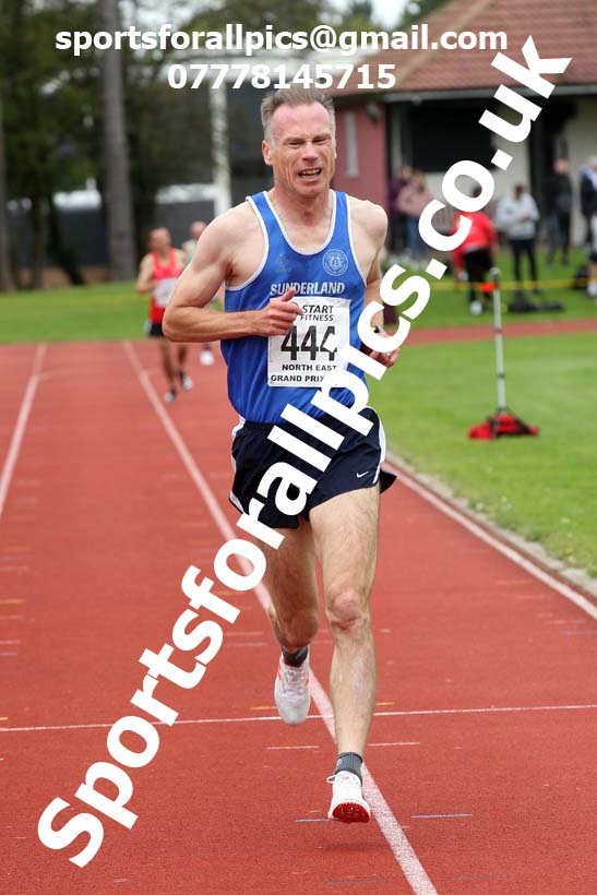 3000 metres, NECAA Open Meeting, Morpeth, Sunday, September 27th. David T. Hewitson/Sports for All Pics